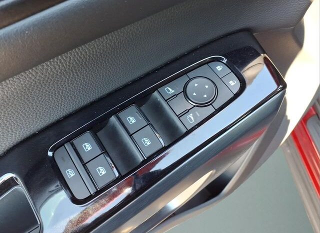 
 Nissan Pathfinder full									