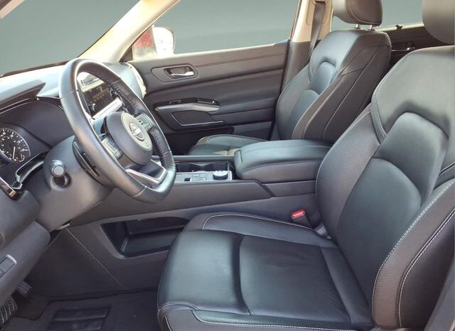 
 Nissan Pathfinder full									