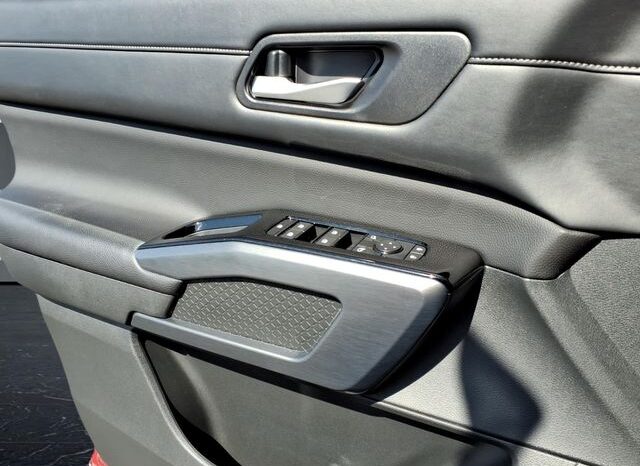 
 Nissan Pathfinder full									