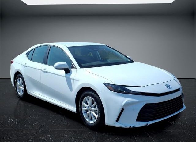 
 Toyota Camry full									
