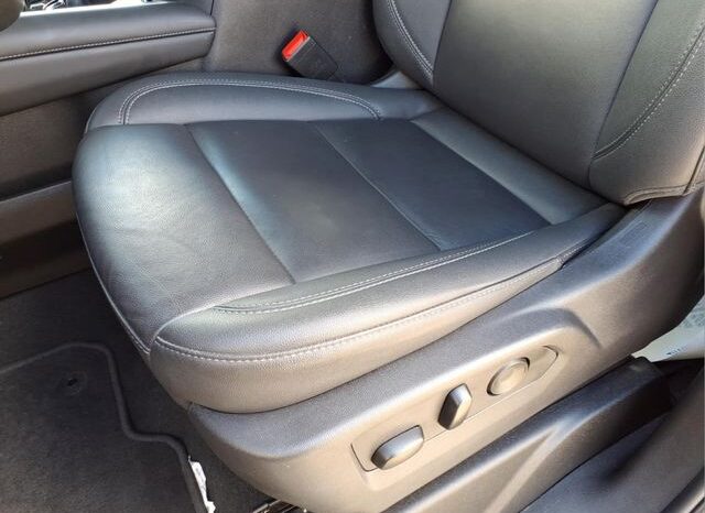 
 Chevrolet Tahoe full									