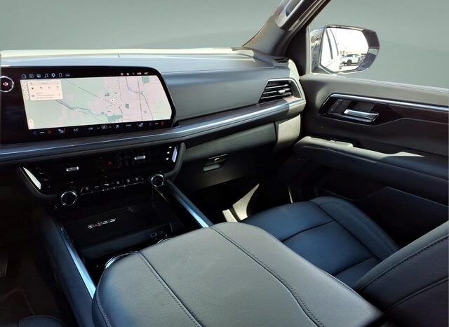 
 Chevrolet Tahoe full									