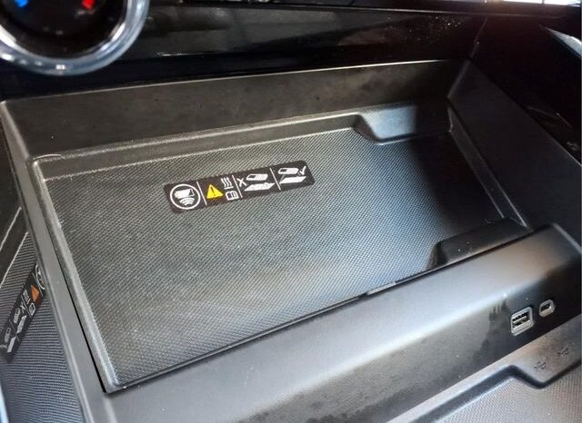 
 Chevrolet Tahoe full									