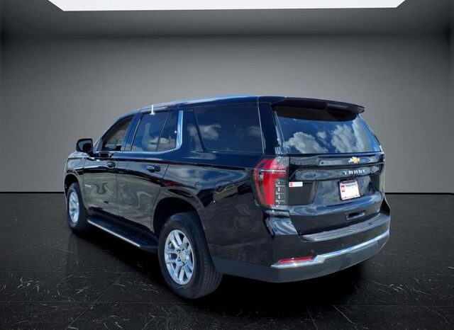 
 Chevrolet Tahoe full									