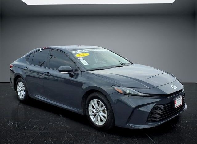 
 Toyota Camry full									