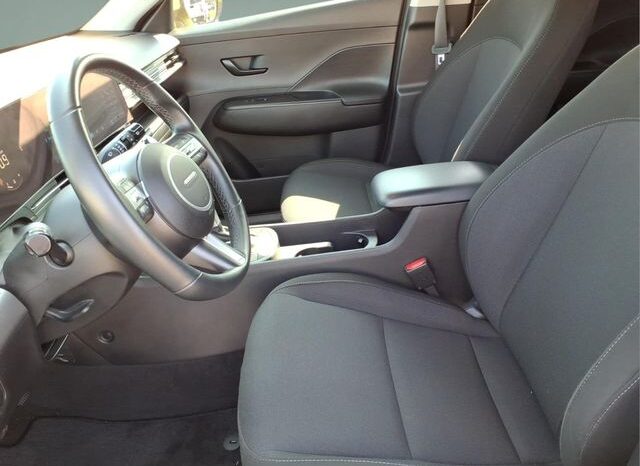 
 Hyundai Kona full									