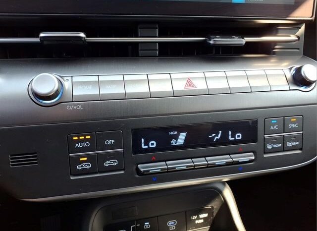 
 Hyundai Kona full									
