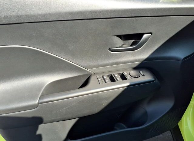 
 Hyundai Kona full									