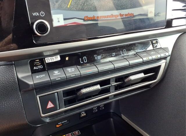 
 Toyota Camry full									