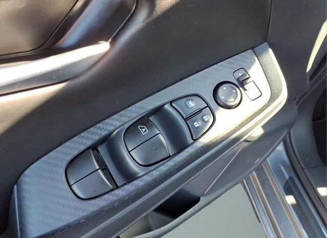 
 Nissan Sentra full									