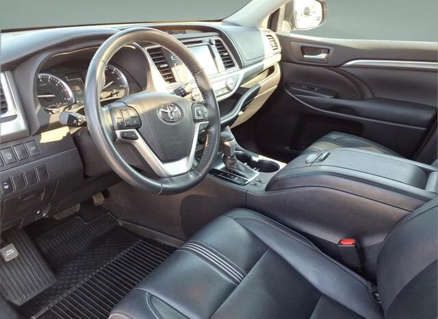 
 Toyota Highlander full									