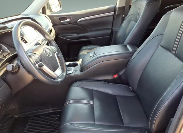 
 Toyota Highlander full									