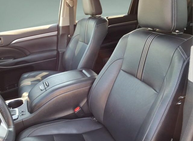 
 Toyota Highlander full									