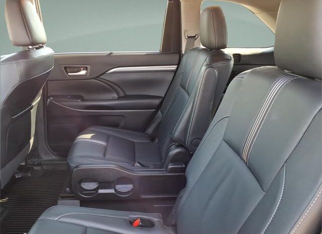 
 Toyota Highlander full									