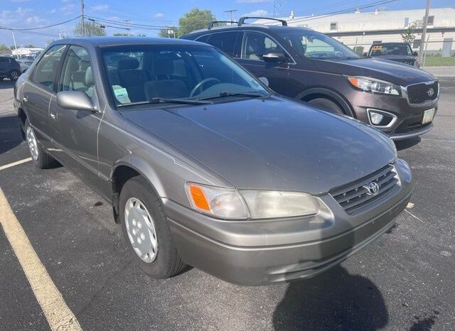 
 Toyota Camry full									
