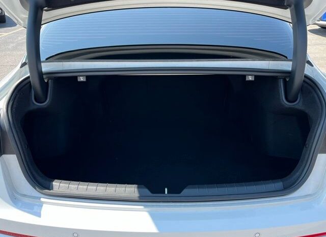
 Kia K5 full									