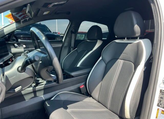 
 Kia K5 full									