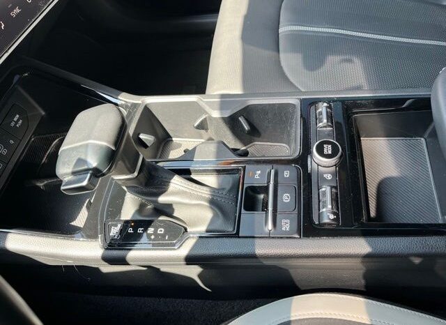 
 Kia K5 full									