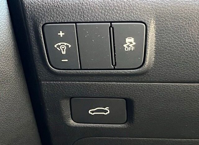
 Kia K5 full									