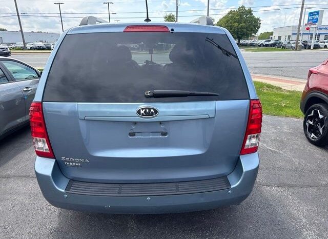 
 Kia Sedona full									
