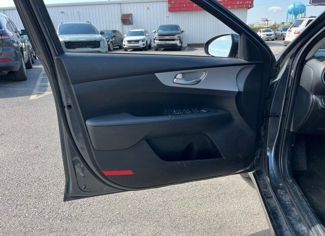 
 Kia Forte full									