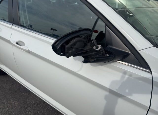 
 Volkswagen Jetta full									