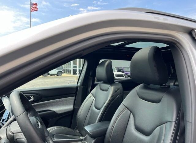 
 Jeep Compass full									