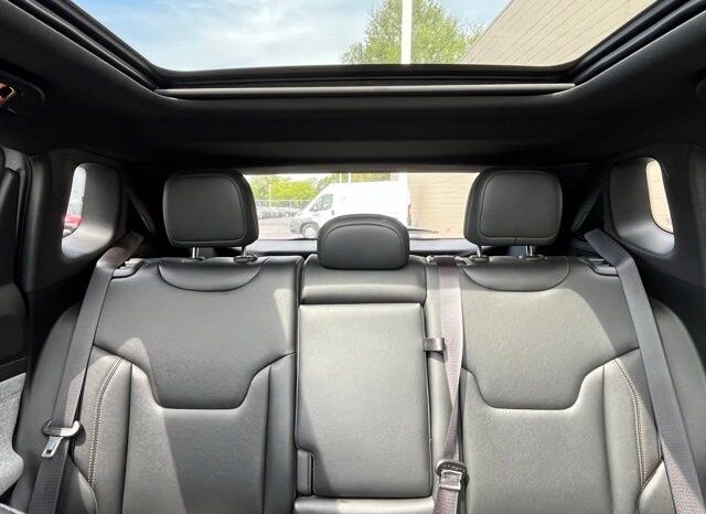 
 Jeep Compass full									