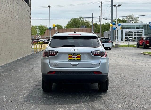 
 Jeep Compass full									