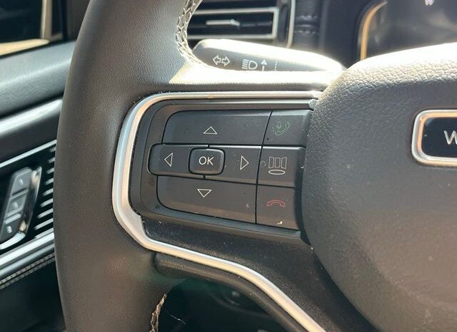 
 Jeep Wagoneer full									