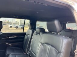 Jeep Wagoneer full