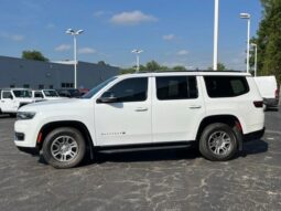 Jeep Wagoneer