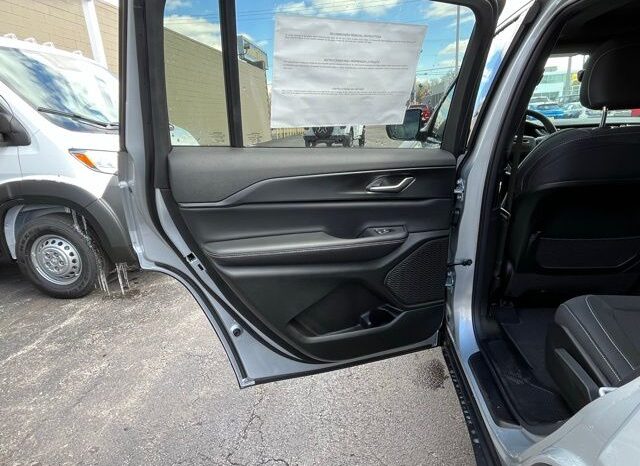 
 Jeep Grand Cherokee L full									