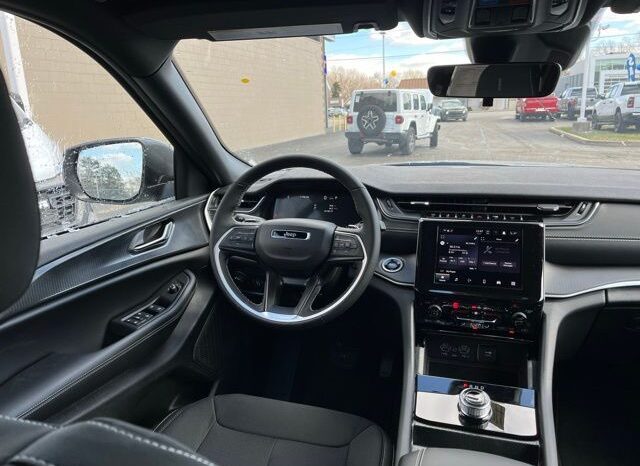 
 Jeep Grand Cherokee L full									