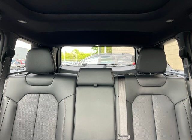 
 Jeep Cherokee full									