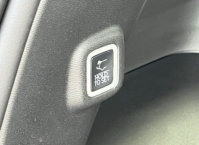 
 Jeep Cherokee full									