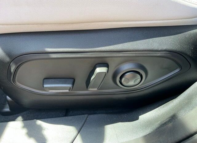 
 Jeep Cherokee full									