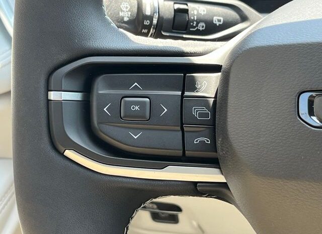 
 Jeep Cherokee full									