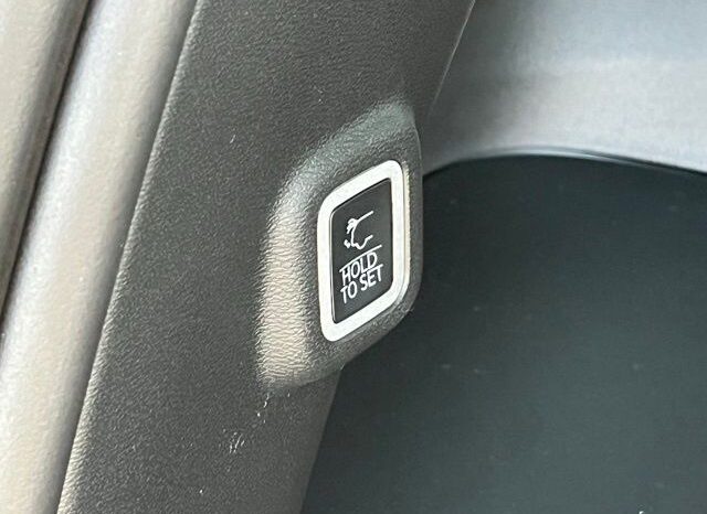 
 Jeep Cherokee full									
