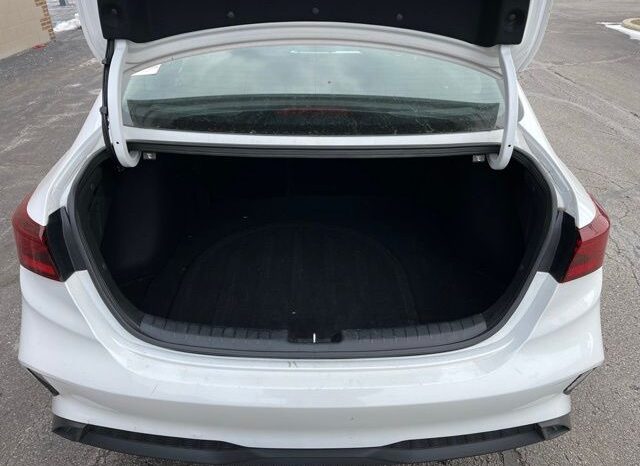 
 Kia Forte full									