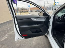 
 Kia Forte full									