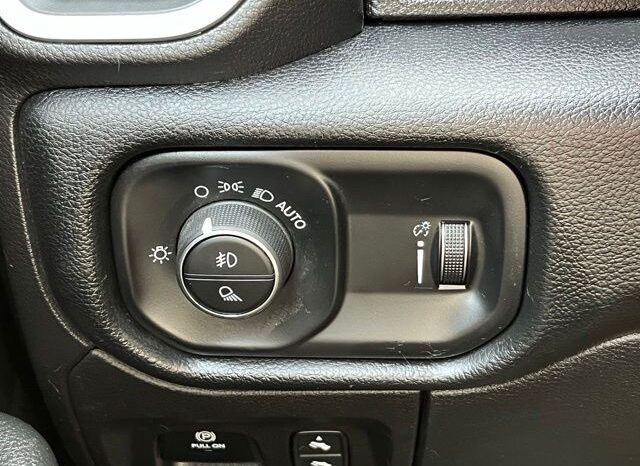 
 Ram 1500 full									
