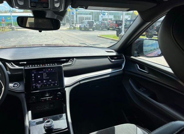 
 Jeep Grand Cherokee L full									