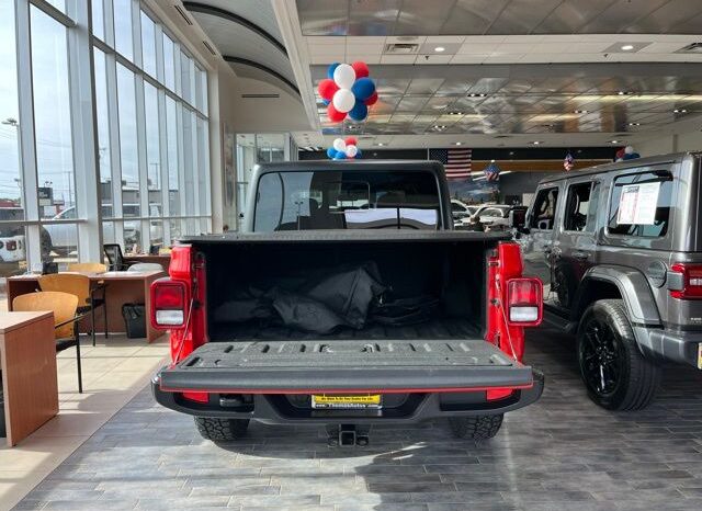 
 Jeep Gladiator full									