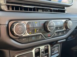 
 Jeep Wrangler full									