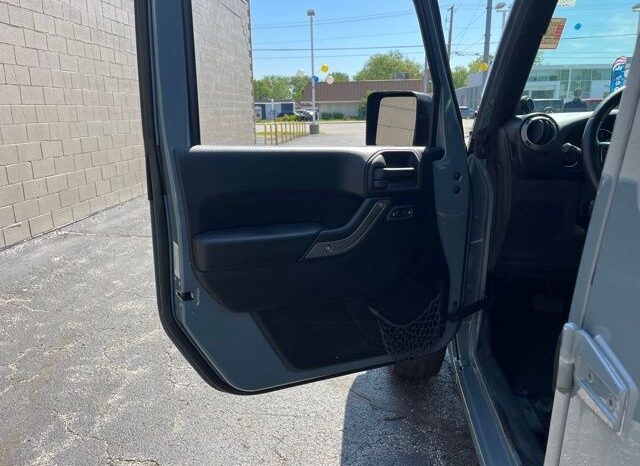 
 Jeep Wrangler full									