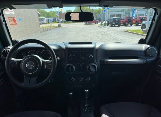
 Jeep Wrangler full									