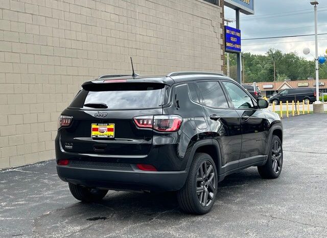 
 Jeep Compass full									