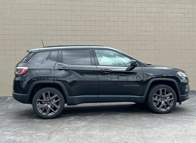 
 Jeep Compass full									