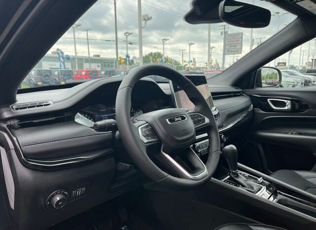 
 Jeep Compass full									